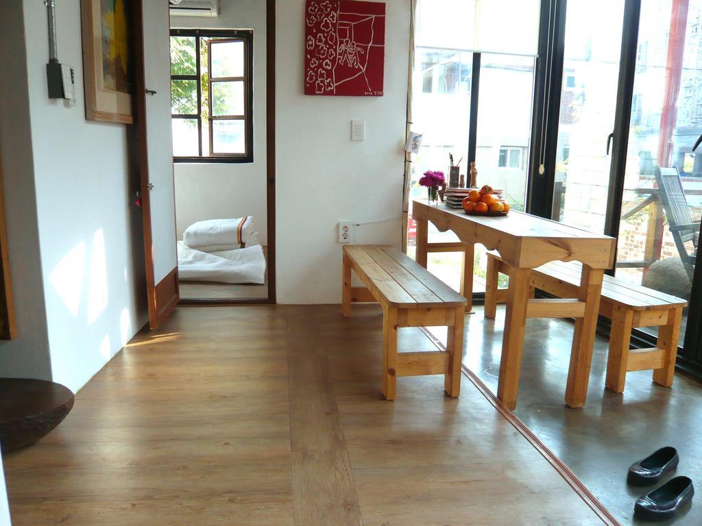 Guesthouse In Picture Jeonju Exteriör bild